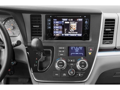 2015 Toyota Sienna LE 8 Passenger
