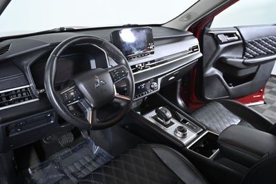 2024 Mitsubishi Outlander SEL