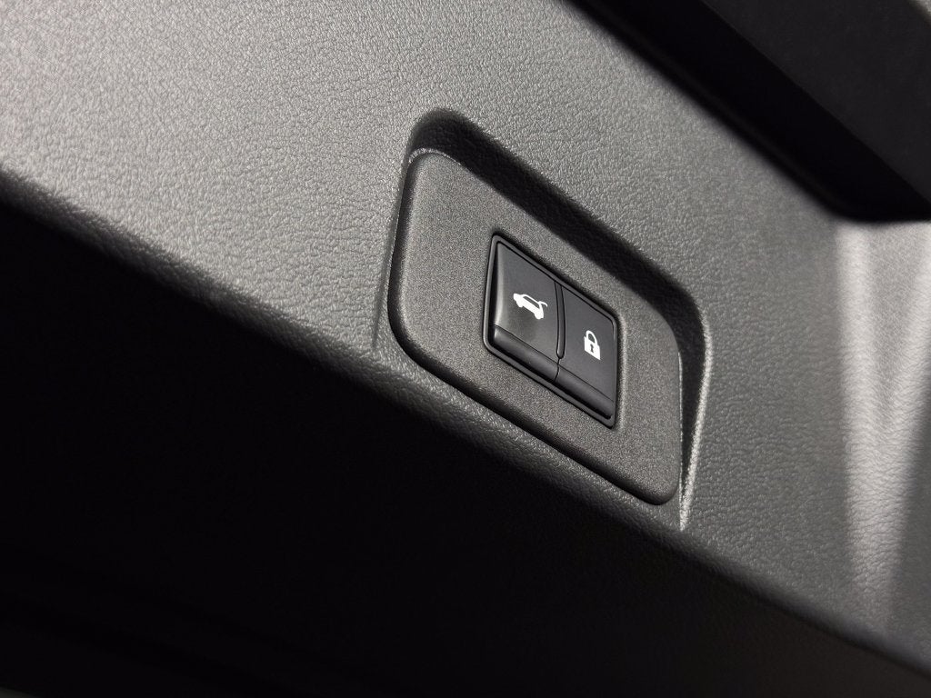 2023 Nissan Rogue SL Nissan Certified
