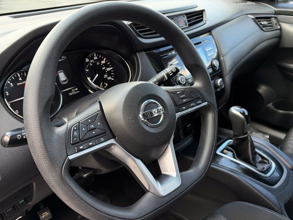 2017 Nissan Rogue S