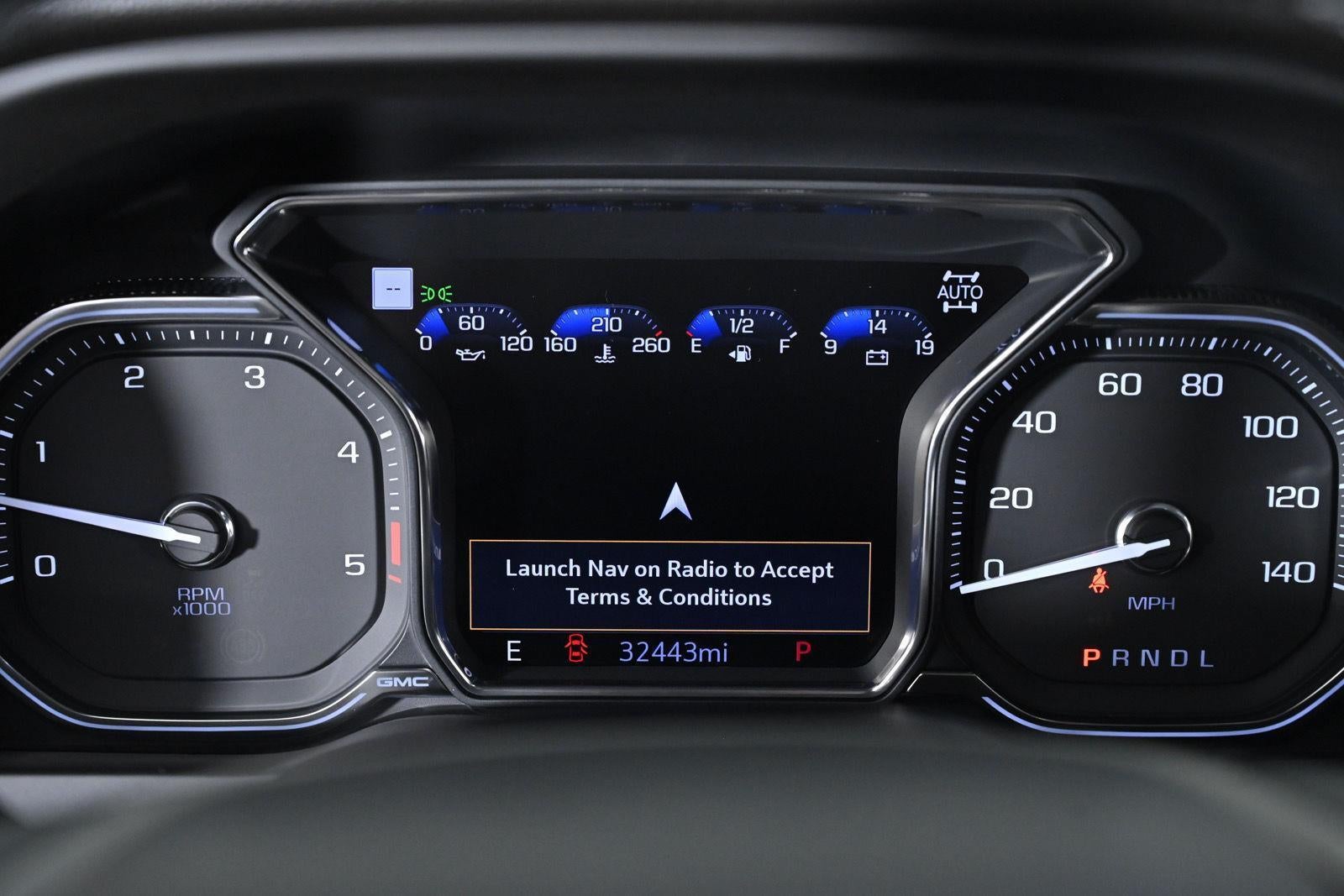 2023 GMC Sierra 2500HD Denali