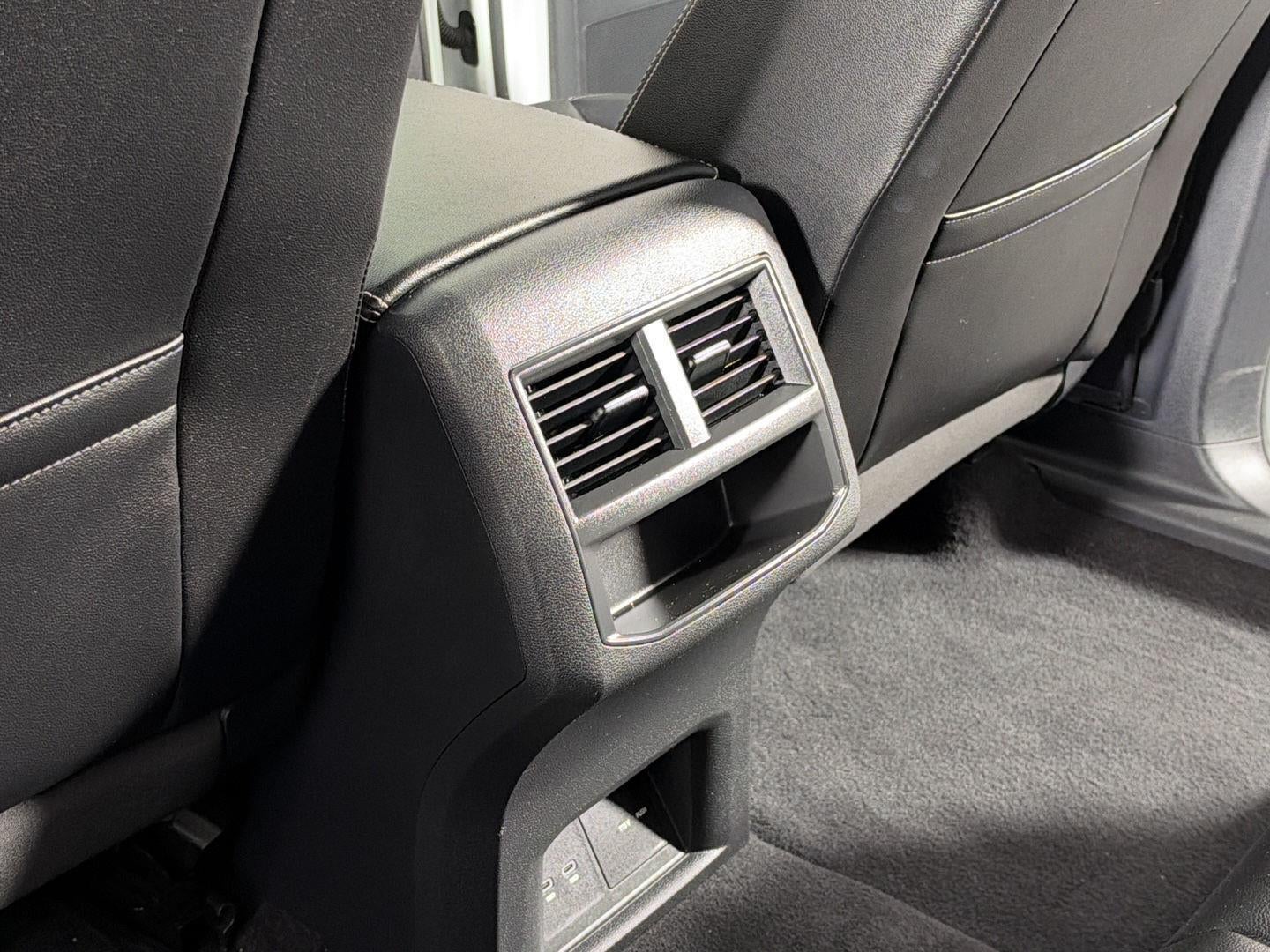 2022 Volkswagen Atlas Cross Sport 2.0T SEL