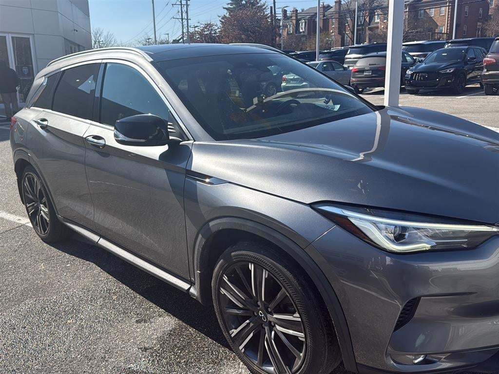 2021 INFINITI QX50 LUXE