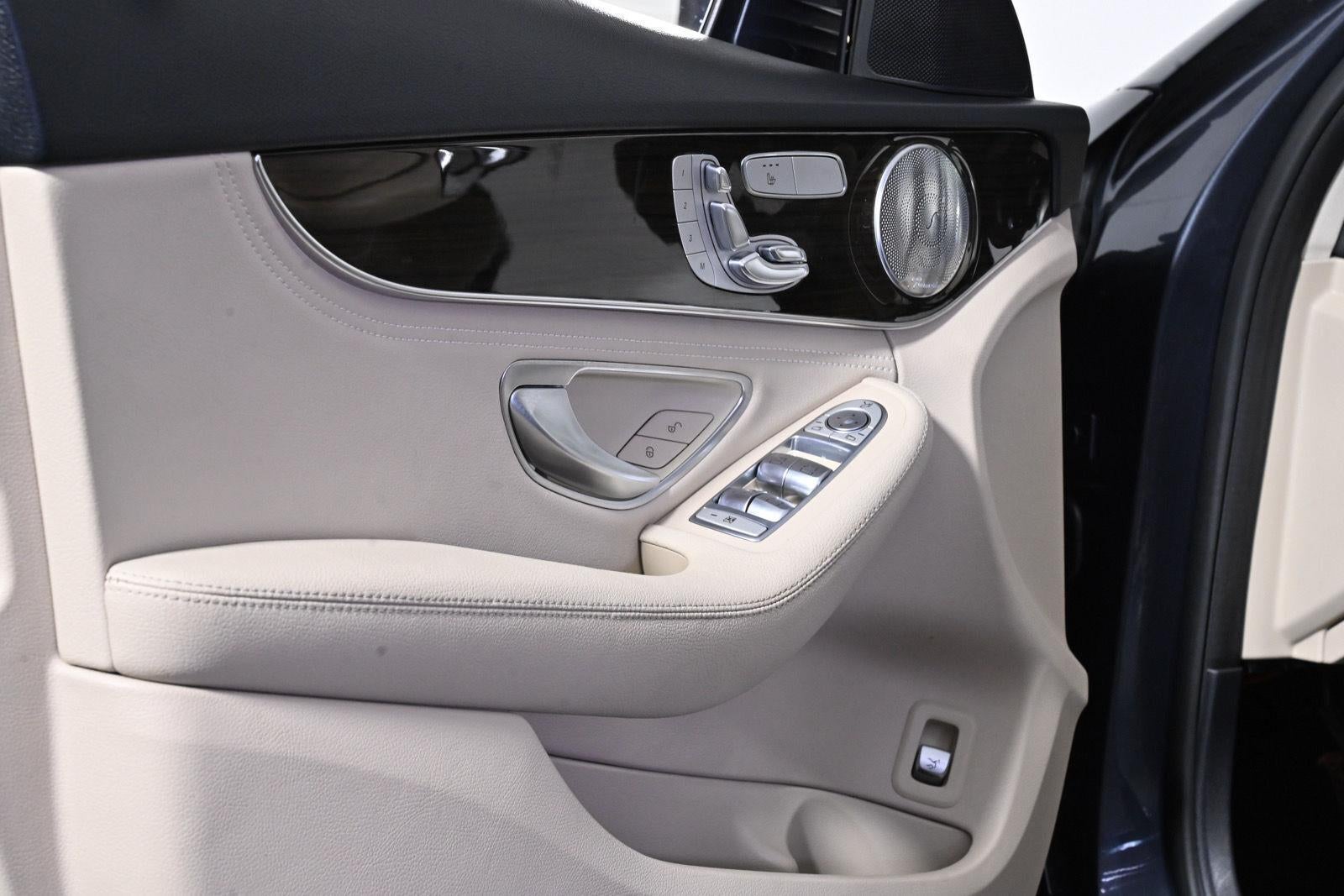 2015 Mercedes-Benz C-Class C 300 Luxury
