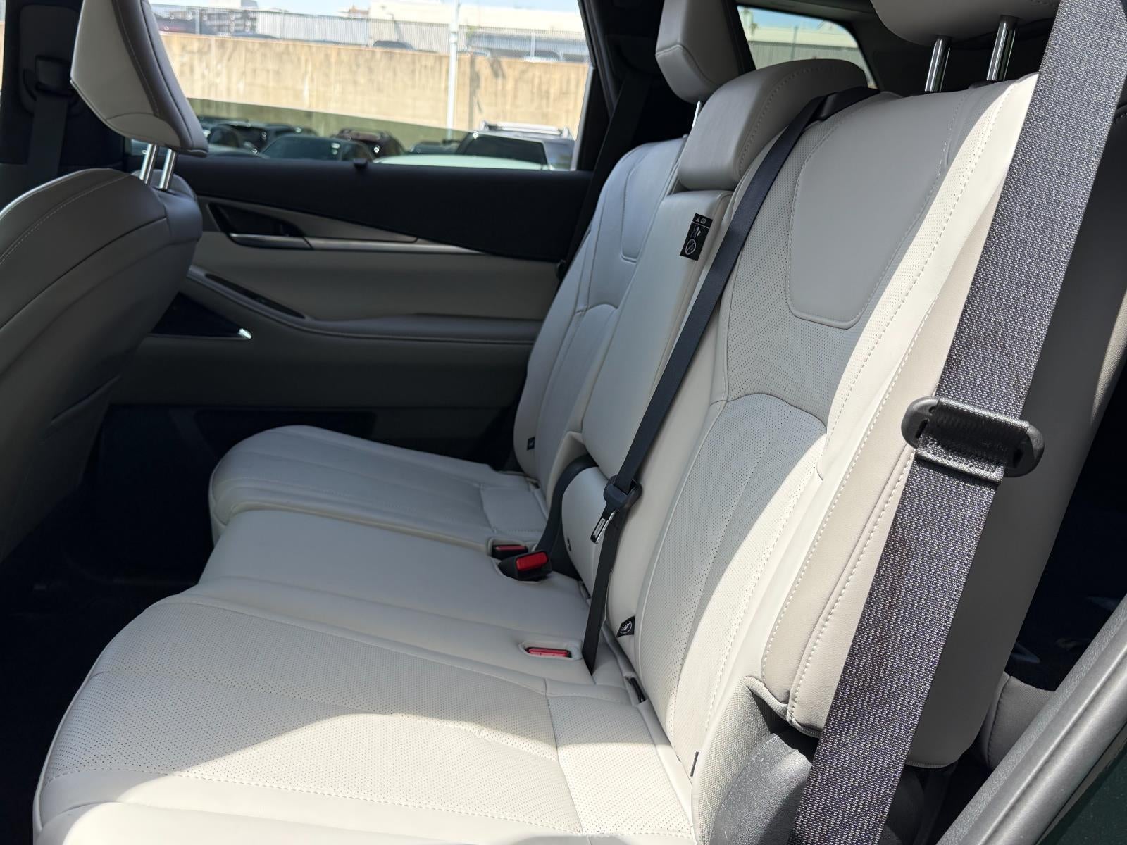 2026 INFINITI QX60 LUXE