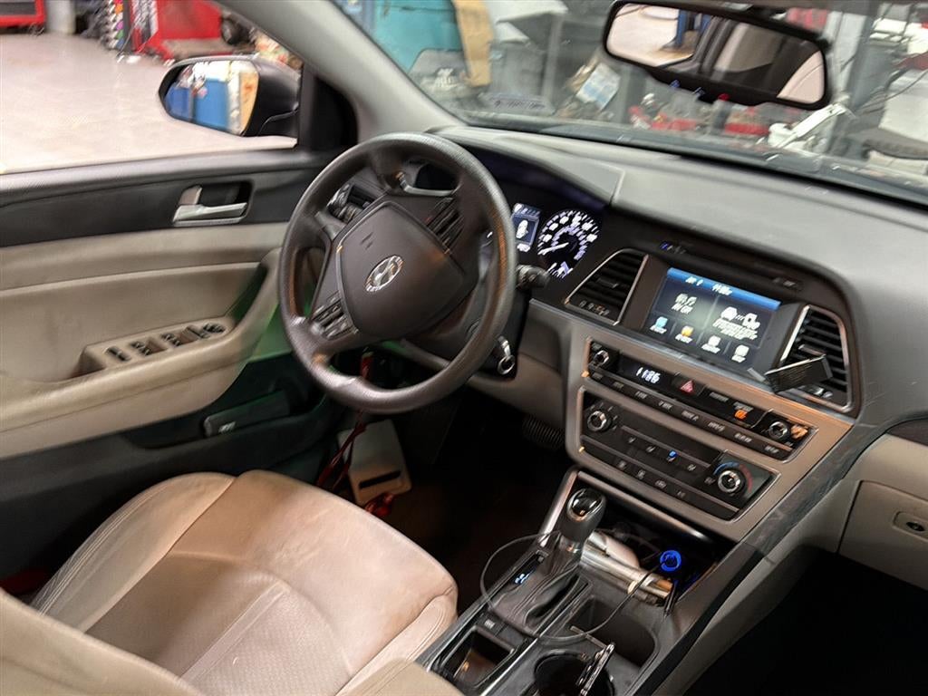 2016 Hyundai Sonata 2.4L Sport
