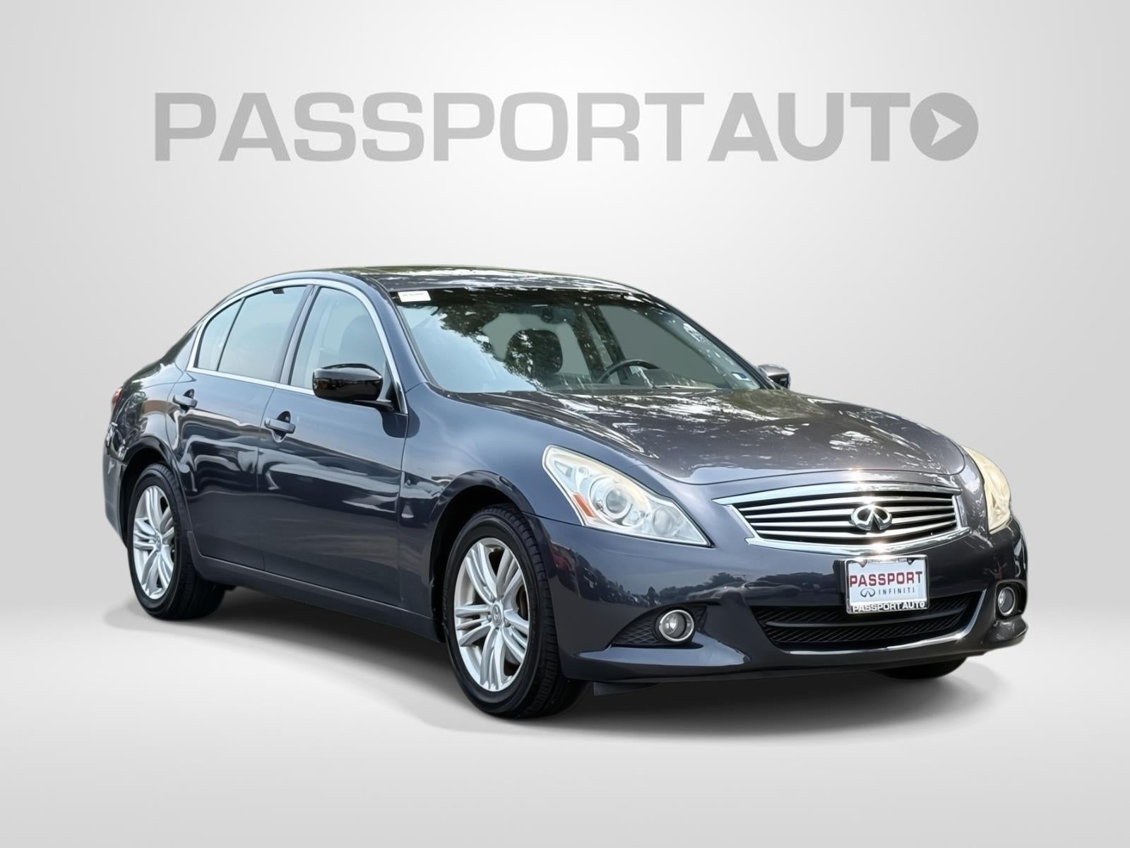 2012 INFINITI G37 Sedan x