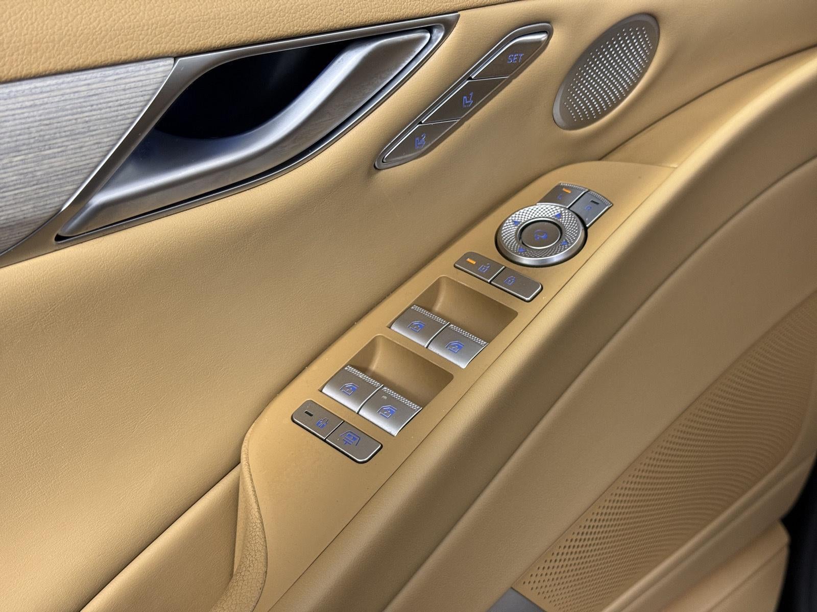 2025 Genesis G80 2.5T Advanced