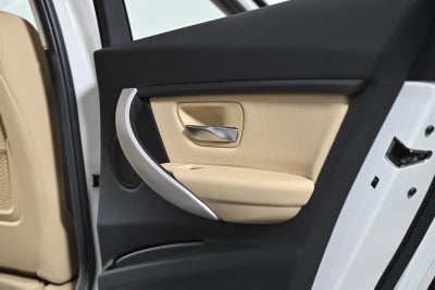 2018 BMW 3 Series 320i xDrive