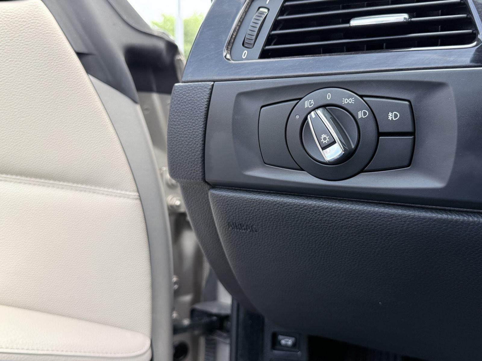 2012 BMW 3 Series 328i
