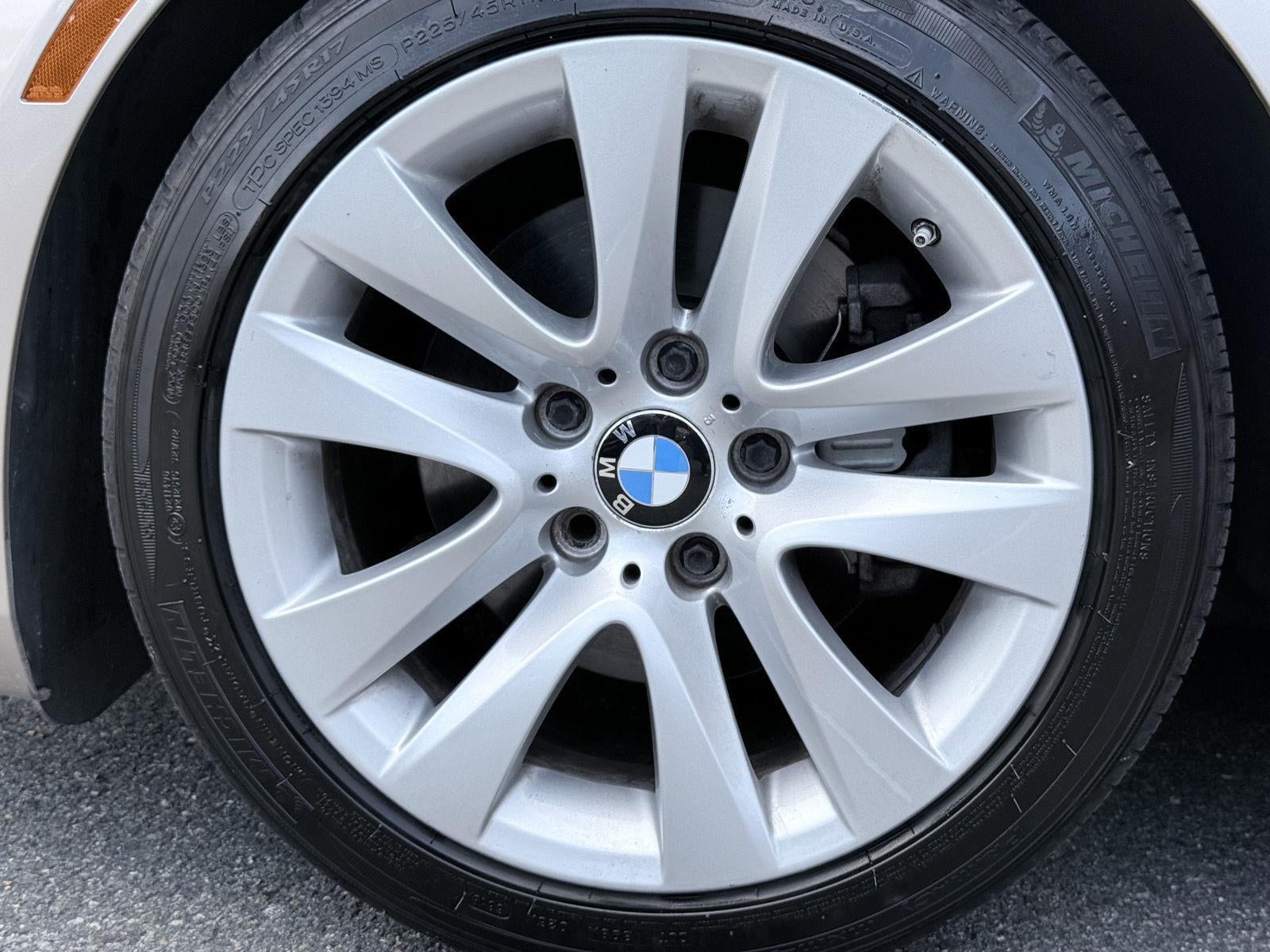 2012 BMW 3 Series 328i