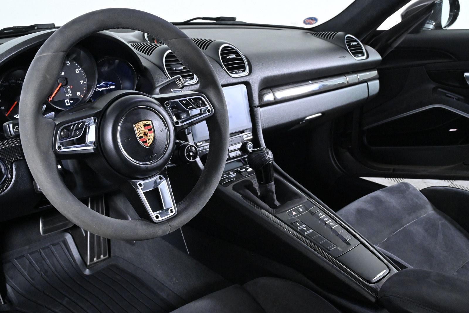 2018 Porsche 718 Cayman GTS