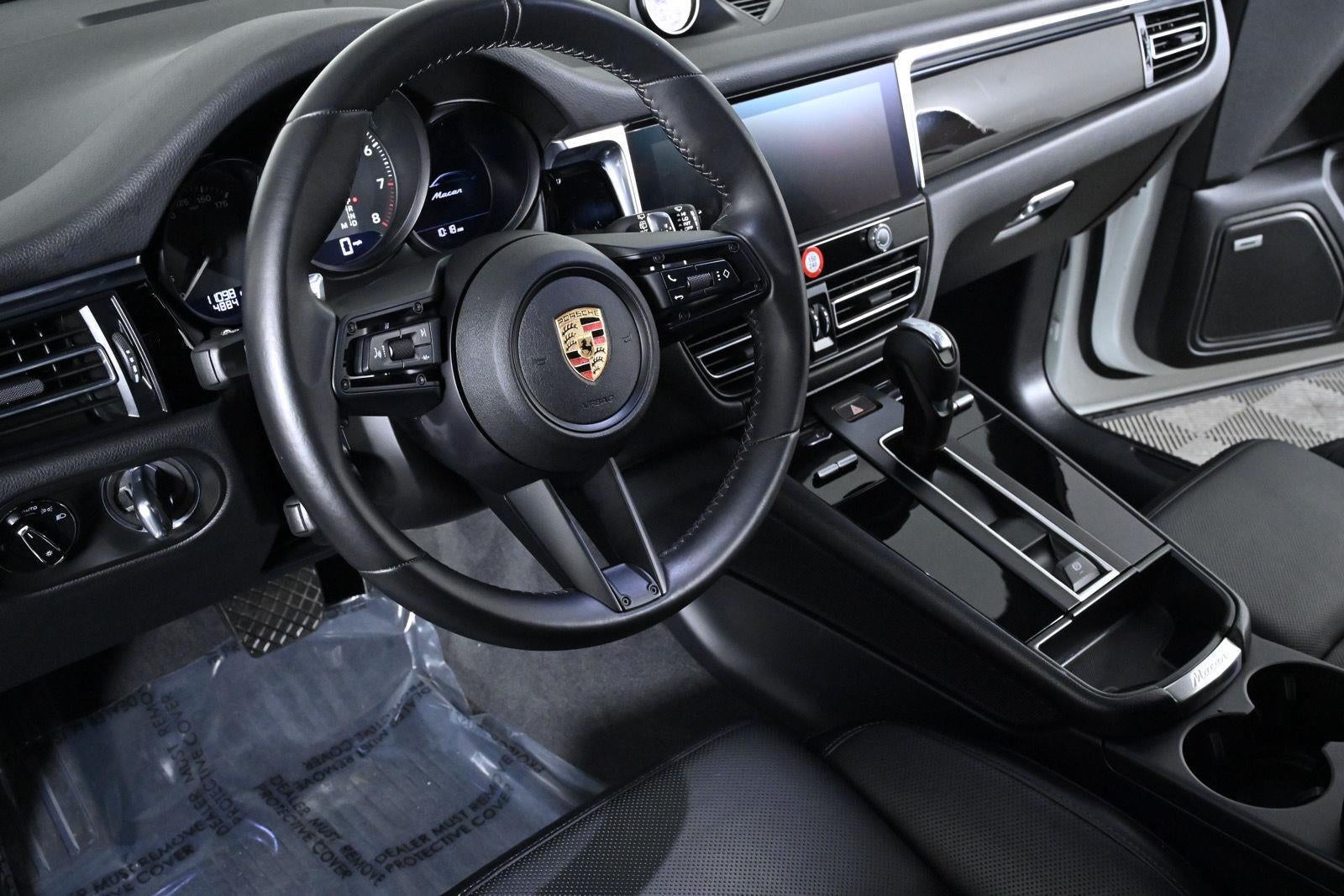 2024 Porsche Macan T