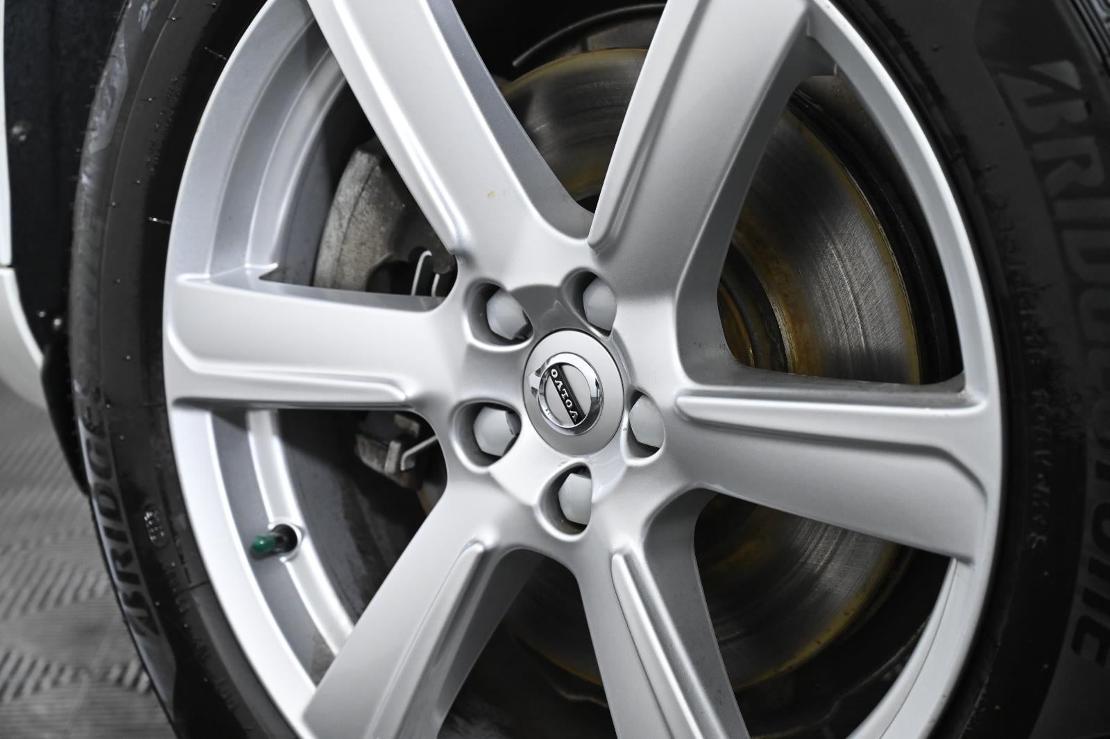 2022 Volvo XC90 Momentum