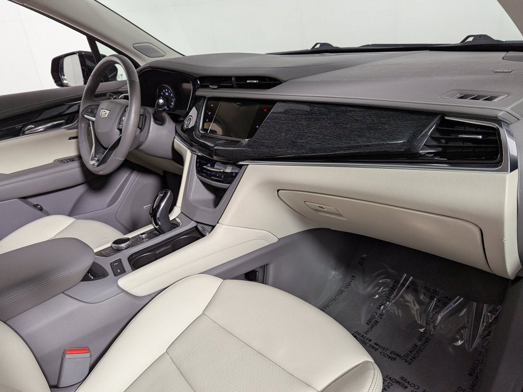 2023 Cadillac XT6 Premium Luxury