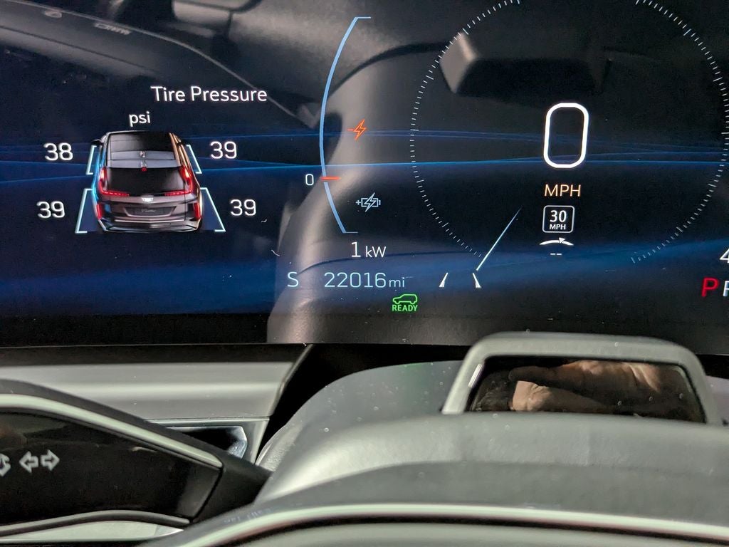2024 Cadillac LYRIQ Sport