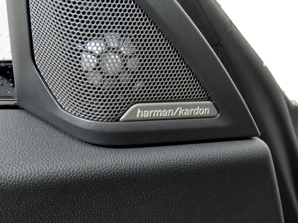 2025 BMW 2 Series 230i xDrive