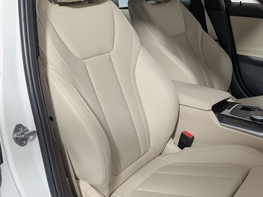 2022 BMW 330i xDrive 330i xDrive