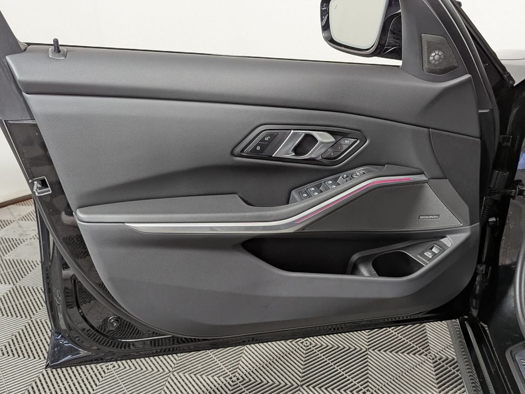 2025 BMW 340i M340i xDrive