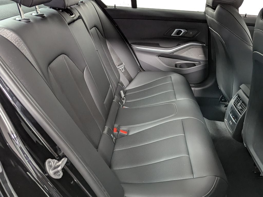 2025 BMW 340i M340i xDrive