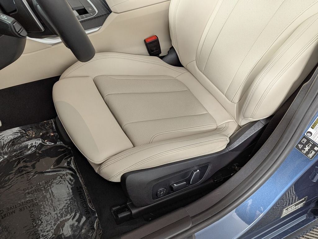 2025 BMW 330i xDrive 330i xDrive