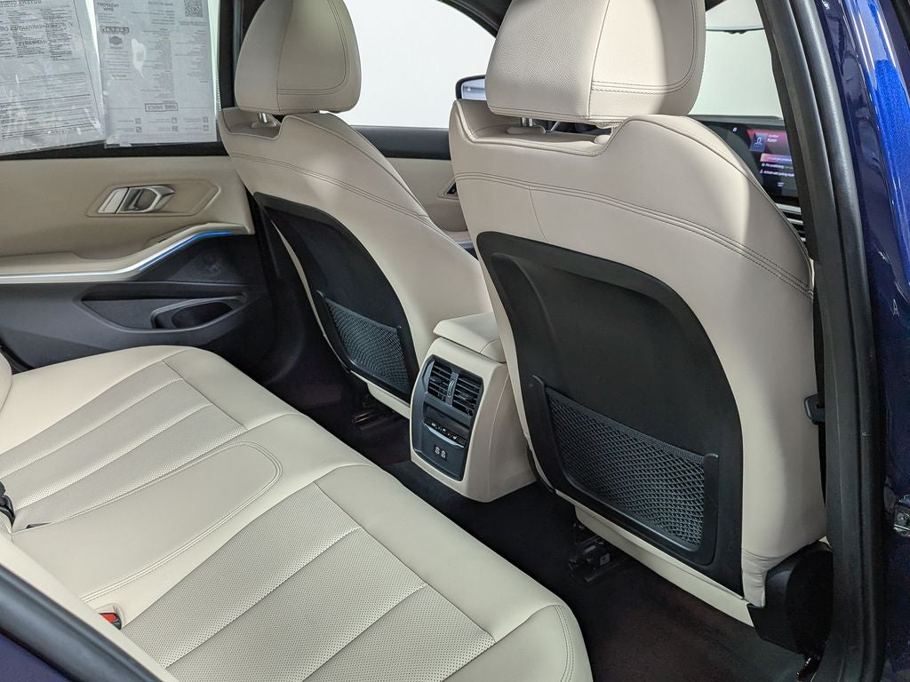 2023 BMW 330i xDrive 330i xDrive