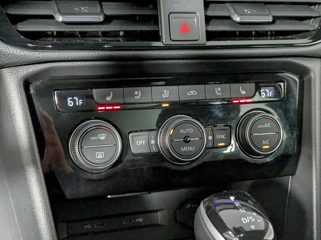 2024 Volkswagen Taos 1.5T SEL