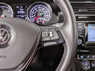 2015 Volkswagen Golf SportWagen S