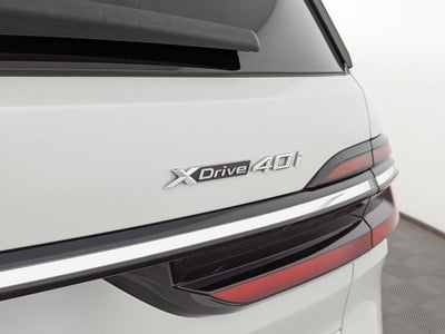 2023 BMW X7 xDrive40i