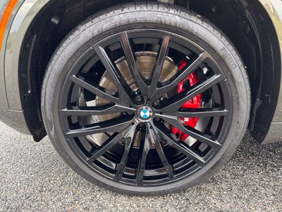 2025 BMW X5 M60i