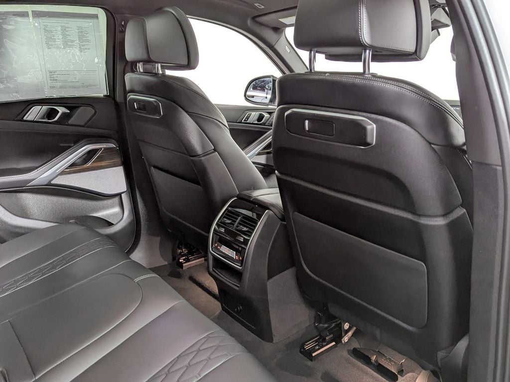 2024 BMW X6 xDrive40i