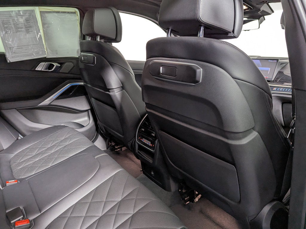 2024 BMW X6 xDrive40i