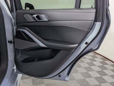 2024 BMW X6 xDrive40i