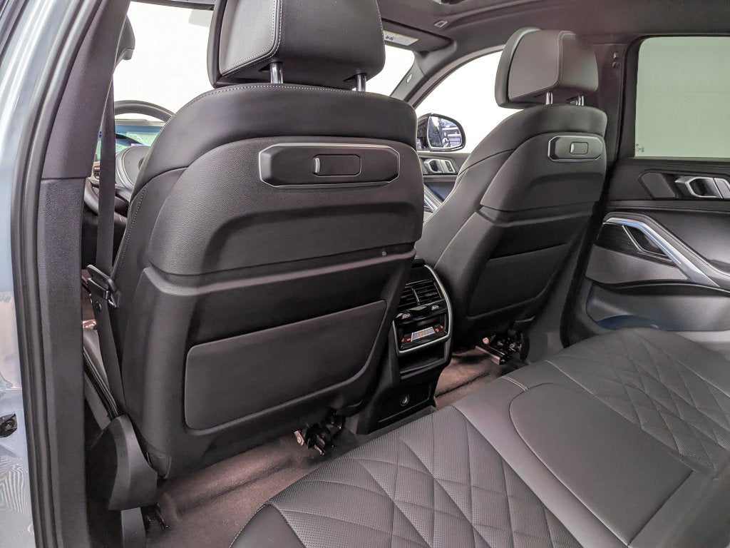 2024 BMW X6 xDrive40i
