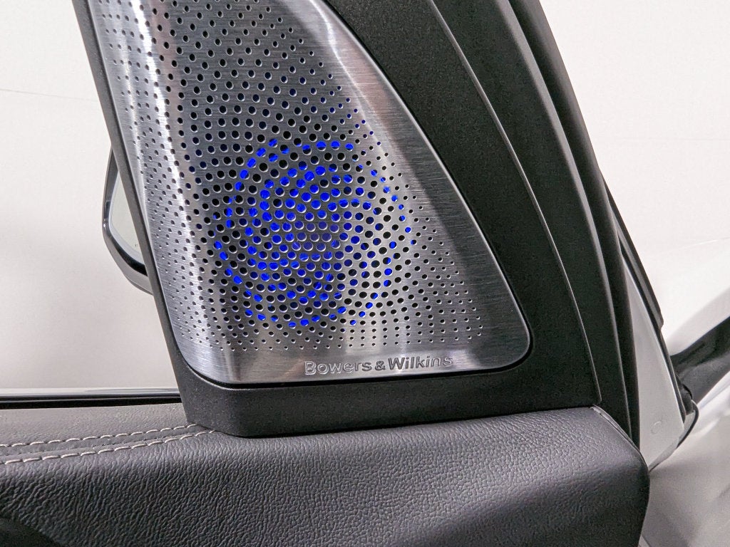 2026 BMW X7 ALPINA XB7