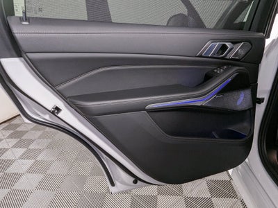 2026 BMW X7 ALPINA XB7