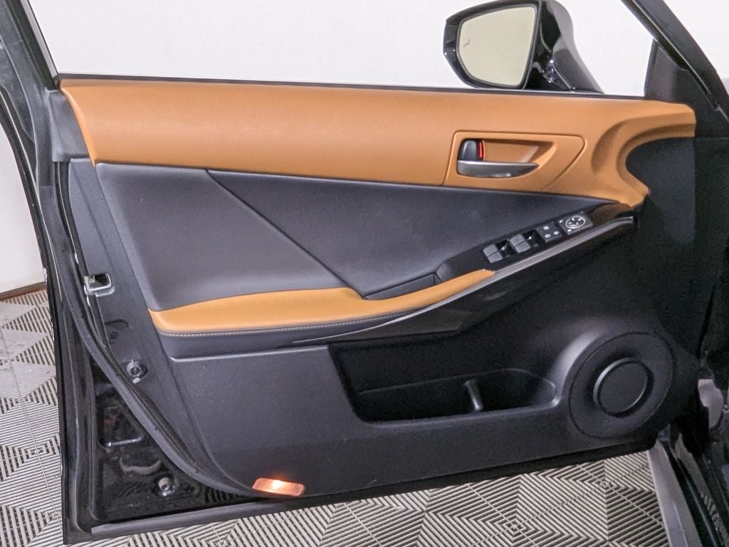2021 Lexus IS 300