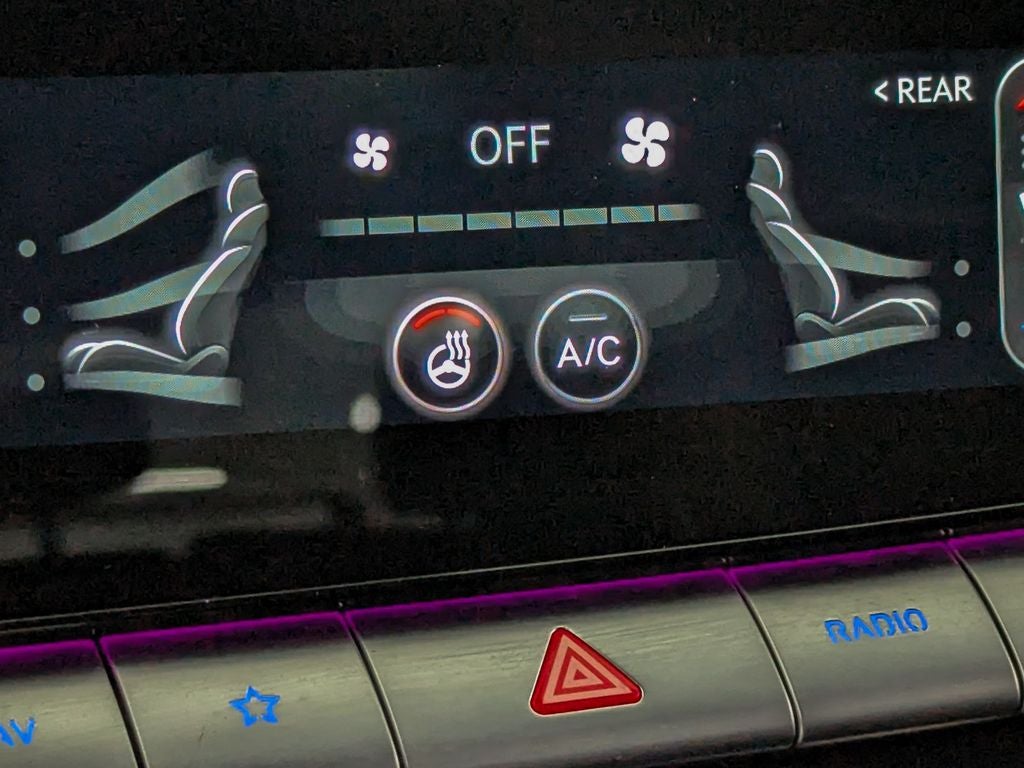 2023 Genesis GV70 2.5T