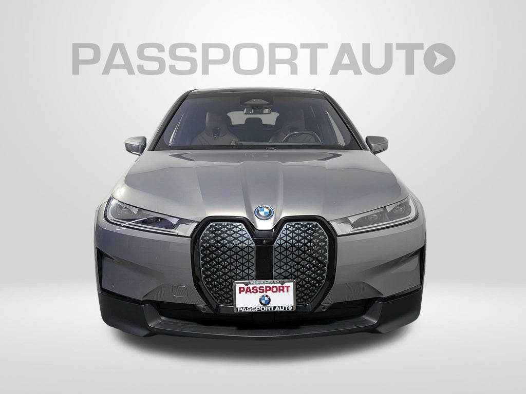 2025 BMW iX xDrive50