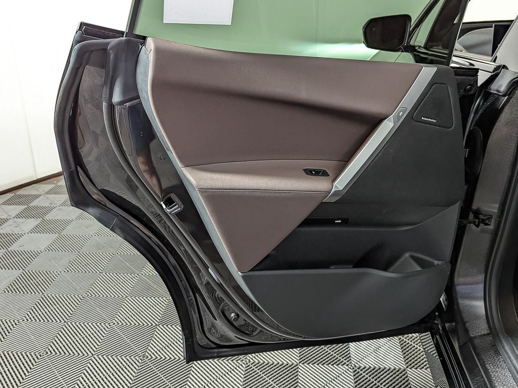 2025 BMW iX xDrive50 xDrive50