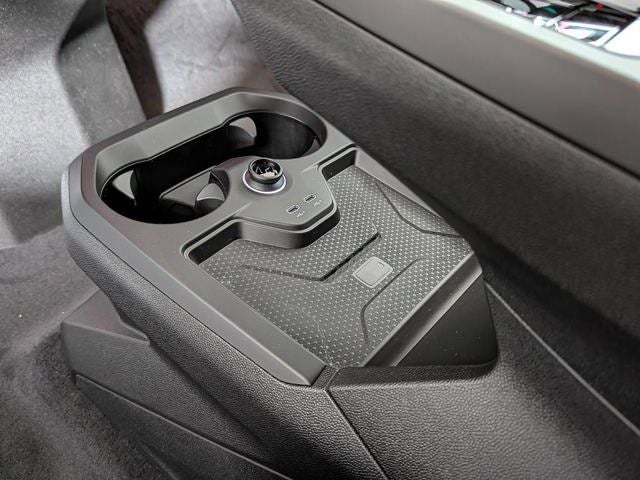 2026 BMW iX xDrive60