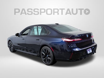 2023 BMW 7 Series 740i