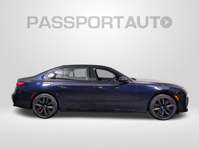 2023 BMW 7 Series 740i
