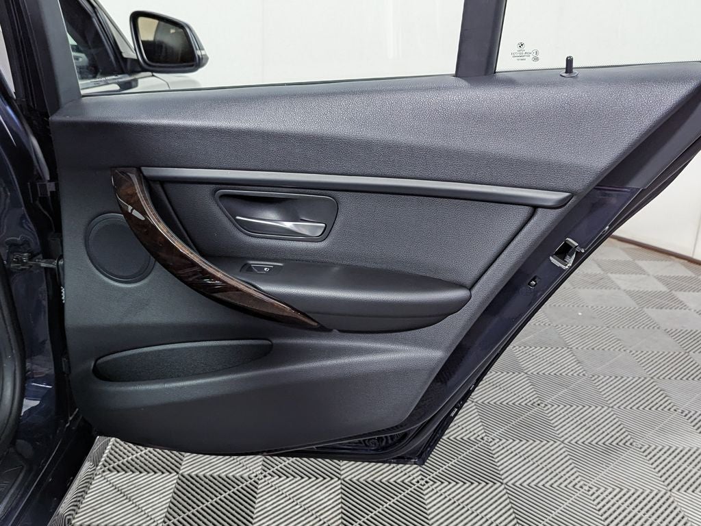 2015 BMW 320i xDrive 320i xDrive