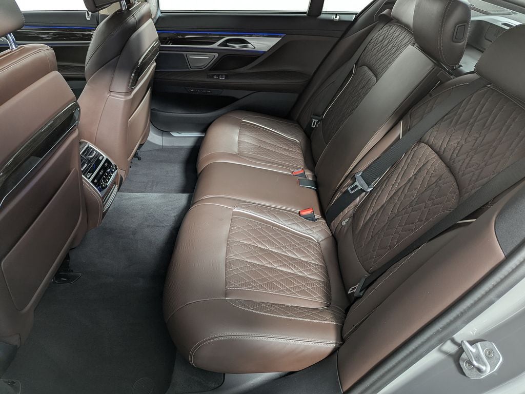 2021 BMW 750i xDrive 750i xDrive