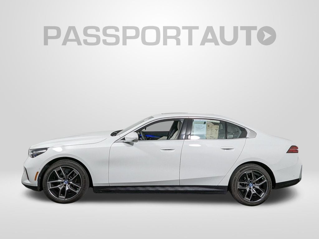 2025 BMW i5 xDrive40 xDrive40