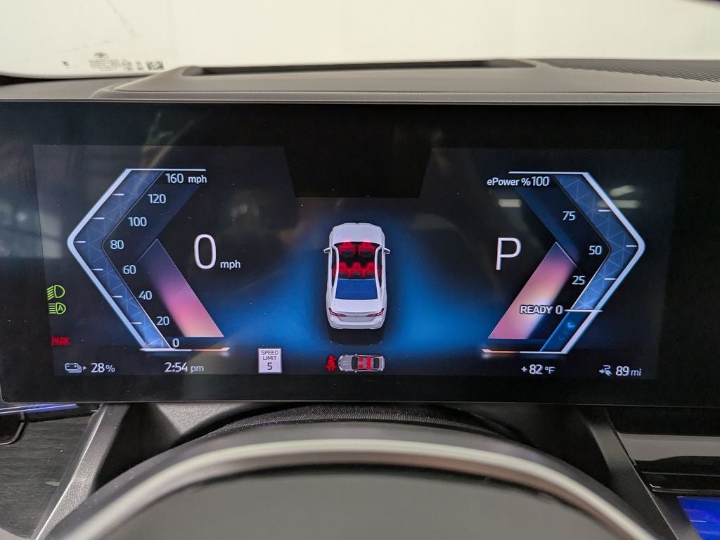 2025 BMW i5 xDrive40 xDrive40