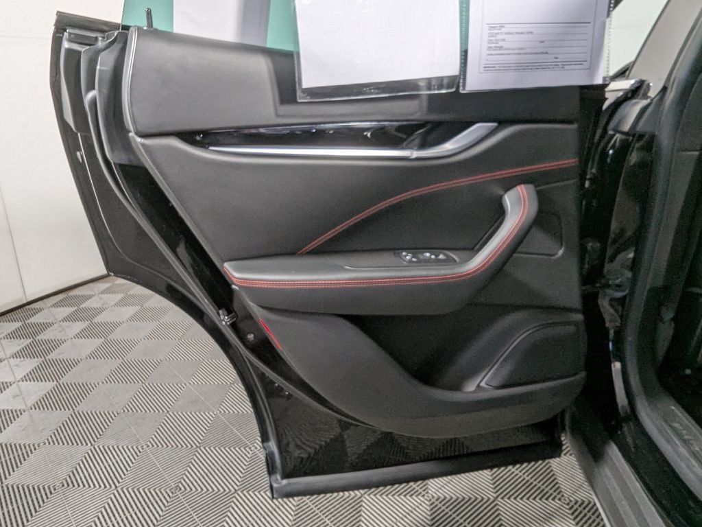 2017 Maserati Levante Base