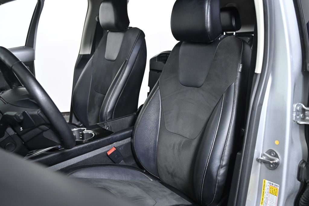 2016 Ford Edge Base