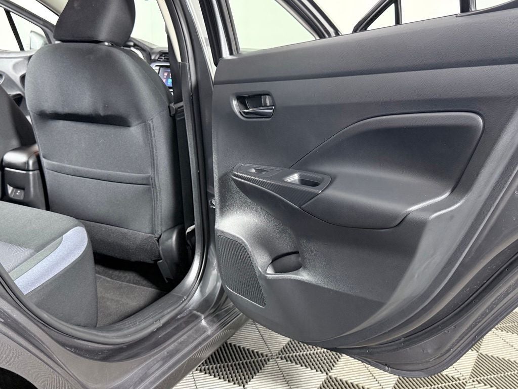 2024 Nissan Versa 1.6 SV